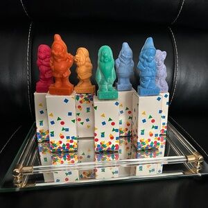 Avon Vintage Snow White and the Seven Dwarves Rainbow Colorful Soap Set Disney